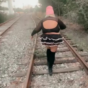 Video by spikezombie published on April 16,2023 00:56:00 - BestThots