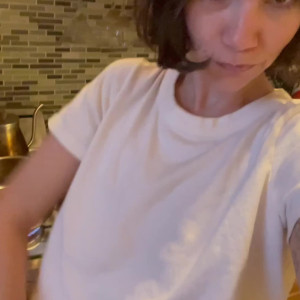 Video by mollysbloomers88 published on May 2,2023 11:43:00 - BestThots