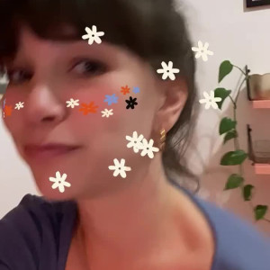 Video by mollysbloomers88 published on June 14,2023 02:29:00 - BestThots