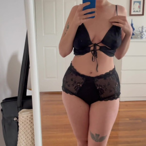 mollysbloomers88 #5025059