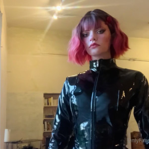 Video by thecutestkittycat published on October 16,2023 07:24:25 - BestThots