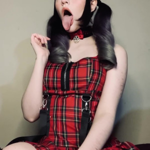 Video by thecutestkittycat published on October 16,2023 06:18:13 - BestThots