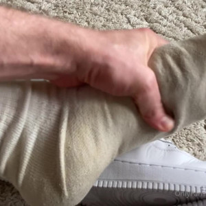Video by rubberskaterboy published on October 16,2023 06:03:19 - BestThots
