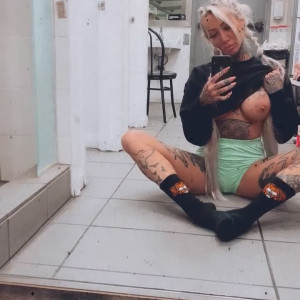 Video by parisvipervip published on June 24,2023 07:19:00 - BestThots