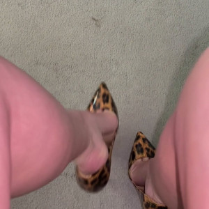 Video by solearchfeet published on June 22,2023 09:19:00 - BestThots