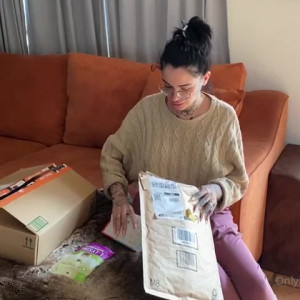 Video by leighravenx published on October 16,2023 06:53:39 - BestThots