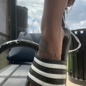 Video by biggrippers published on June 20,2023 00:28:00 - BestThots
