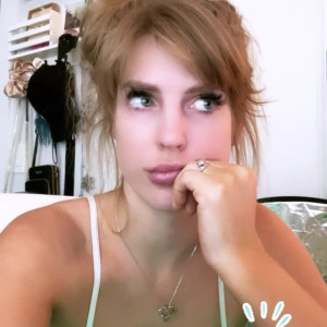 Video by queenjenmarie published on April 9,2023 17:03:00 - BestThots