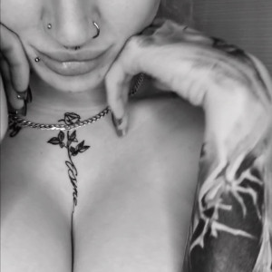 Video by emobarbie95 published on June 8,2023 16:00:00 - BestThots