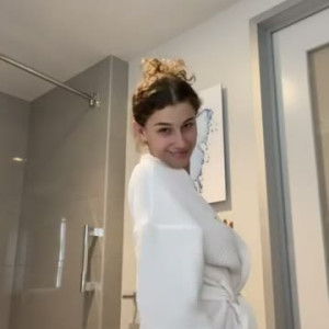 sydneyvmayy #5848212