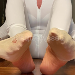 Video by jessyfeetparis75 published on June 6,2023 22:33:00 - BestThots