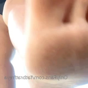 Video by fatbratfreya published on April 9,2023 16:42:00 - BestThots
