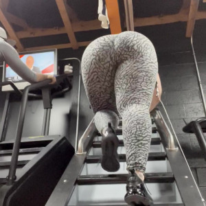 Video by rubyred_ published on June 24,2023 23:48:00 - BestThots