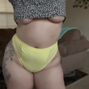 Video by rubyred_ published on April 10,2023 20:00:00 - BestThots