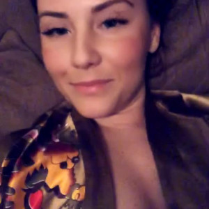 Video by rubyred_ published on June 7,2023 07:18:00 - BestThots