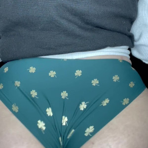 Video by rubyred_ published on May 12,2023 04:29:00 - BestThots