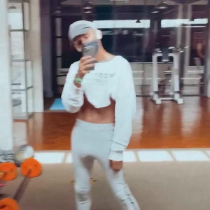 Video by freegayonlyfans published on April 15,2023 20:09:00 - BestThots