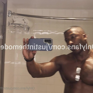 Video by justinthemodel published on June 21,2023 18:58:00 - BestThots