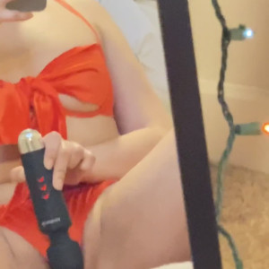 Video by urlovelyangell published on May 10,2023 00:18:00 - BestThots