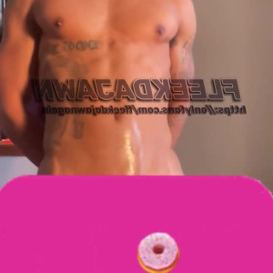 Video by fleekforfree published on March 8,2023 18:34:00 - BestThots
