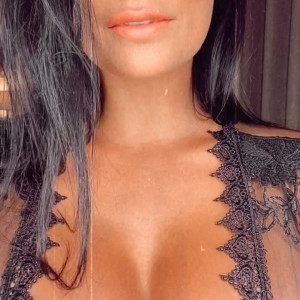 kellismithmodel #5181982