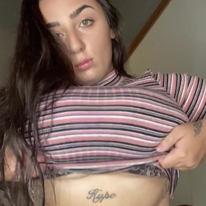 Video by thatgreeneyedgirl22 published on April 16,2023 00:17:00 - BestThots