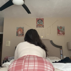 Video by thatgreeneyedgirl22 published on May 8,2023 15:24:00 - BestThots