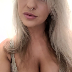Video by blonde_honey22 published on July 7,2023 14:43:00 - BestThots