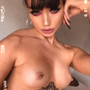 Video by miamolotovxxx published on April 2,2023 14:59:00 - BestThots