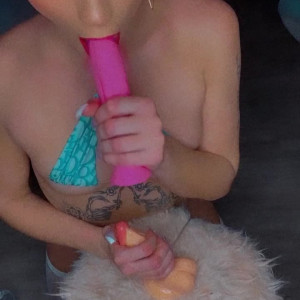 Video by miamolotovxxx published on August 2,2023 23:21:00 - BestThots