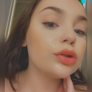 Video by rosycheeksxo23 published on March 26,2023 23:44:00 - BestThots