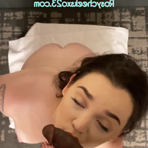 Video by rosycheeksxo23 published on July 18,2023 04:36:00 - BestThots