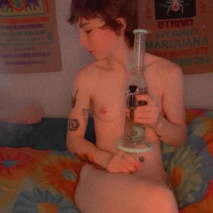 Video by neonalice333 published on March 29,2023 07:29:00 - BestThots