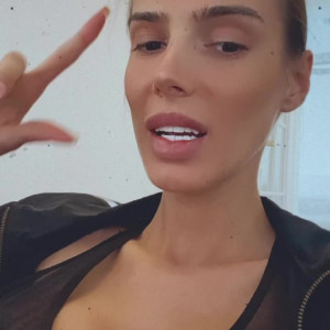 Video by flawlesseva26 published on January 13,2024 02:06:54 - BestThots