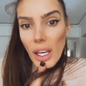 Video by flawlesseva26 published on January 13,2024 02:07:14 - BestThots