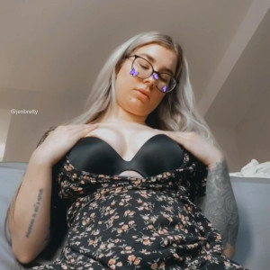 Video by therealjenbretty published on October 16,2023 10:43:39 - BestThots