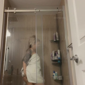 Video by therealjenbretty published on October 16,2023 11:13:58 - BestThots