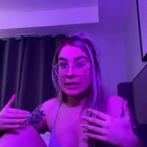 Video by therealjenbretty published on October 16,2023 11:34:53 - BestThots