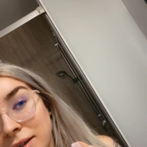 Video by therealjenbretty published on June 10,2023 03:19:00 - BestThots
