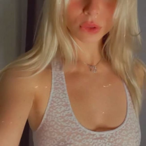 sophmoreschoolgirl #5492940