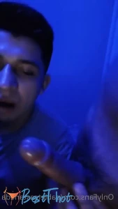 Video by pabletcastaneda published on January 21,2025 01:01:39 - BestThots