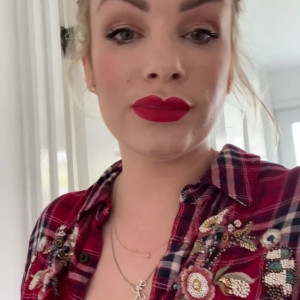 Video by pennylee92 published on March 13,2023 21:47:00 - BestThots