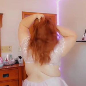 Video by bbw-oliviasworld95 published on April 2,2023 22:50:00 - BestThots