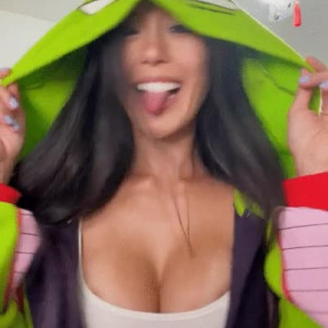 Video by sofiasilk published on August 29,2023 16:41:00 - BestThots