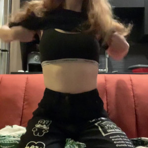 Video by sexyredinbed published on March 13,2023 16:15:00 - BestThots