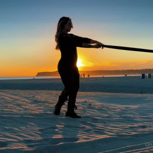 Video by remymeow published on October 16,2023 11:42:32 - BestThots