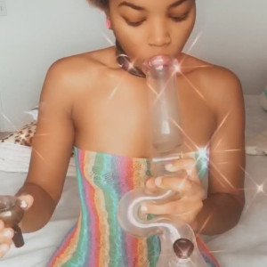 Video by thenovapandafree published on April 17,2023 03:58:00 - BestThots