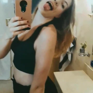 Video by lily_she published on April 15,2023 03:03:00 - BestThots