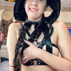 Video by mistyray published on March 5,2023 02:53:00 - BestThots