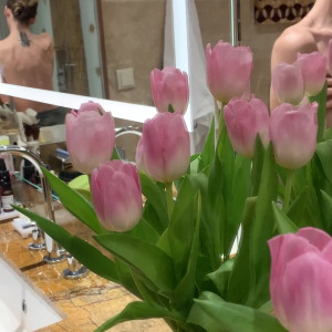 Video by juliarain13 published on October 16,2023 11:26:14 - BestThots